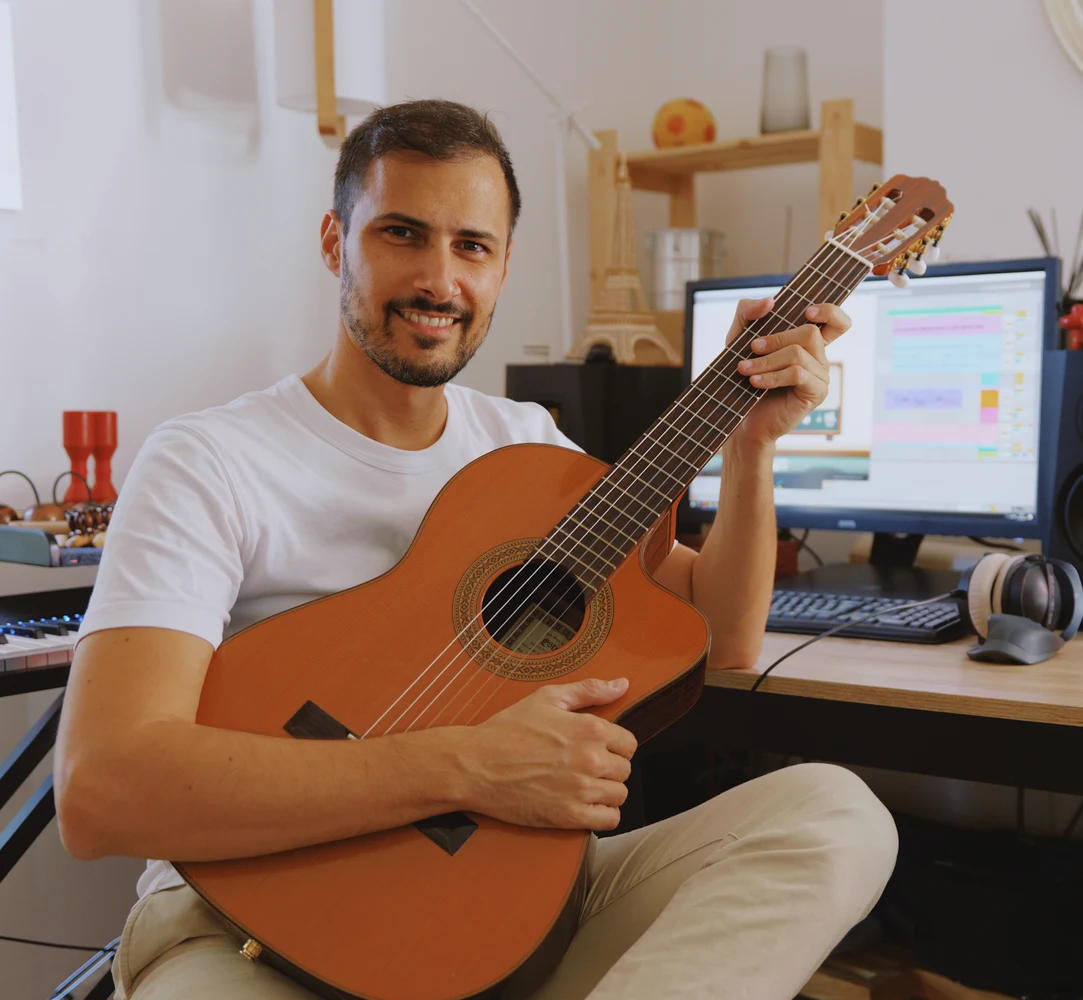 Martin Gioani dans son studio